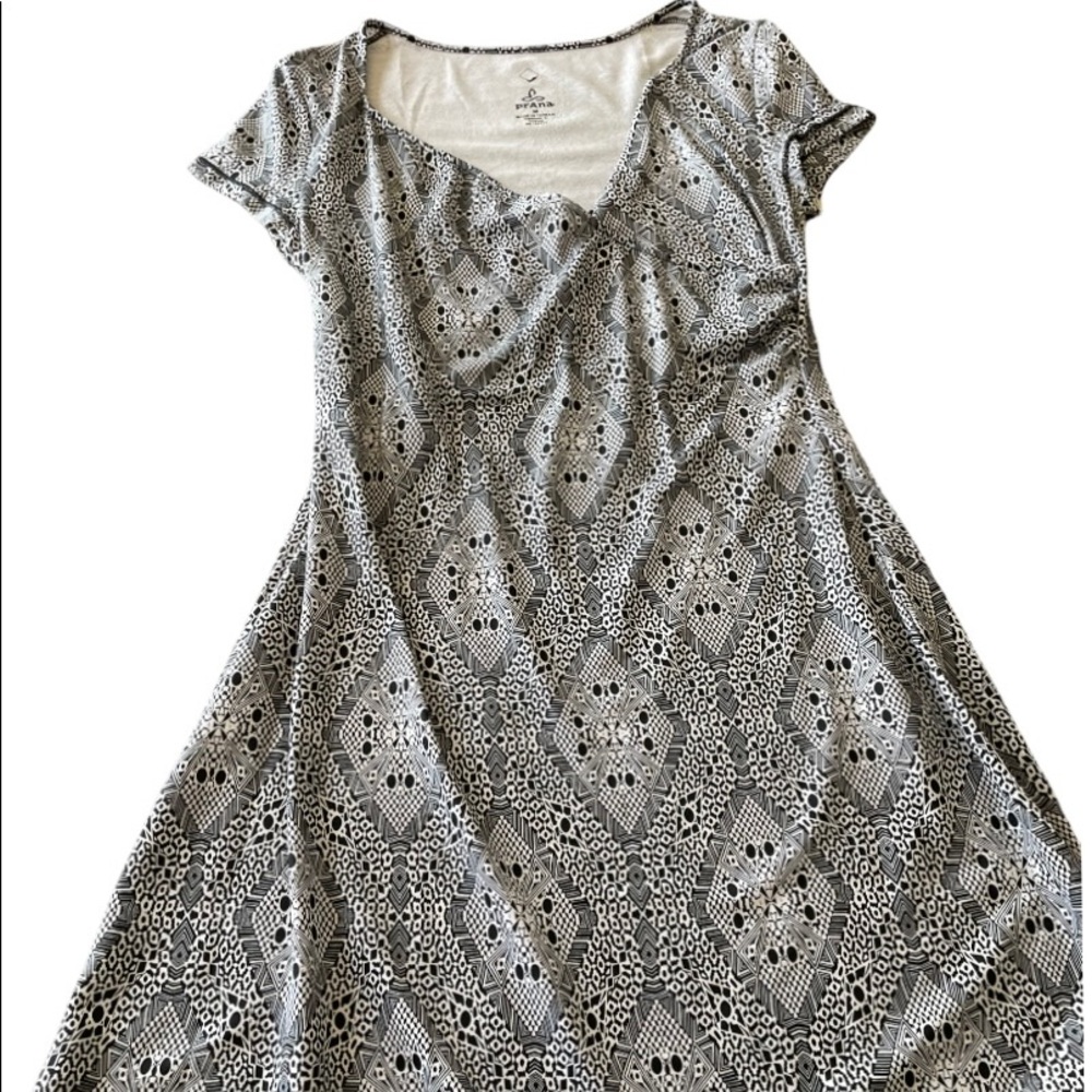 PRANA DRESS. NWT